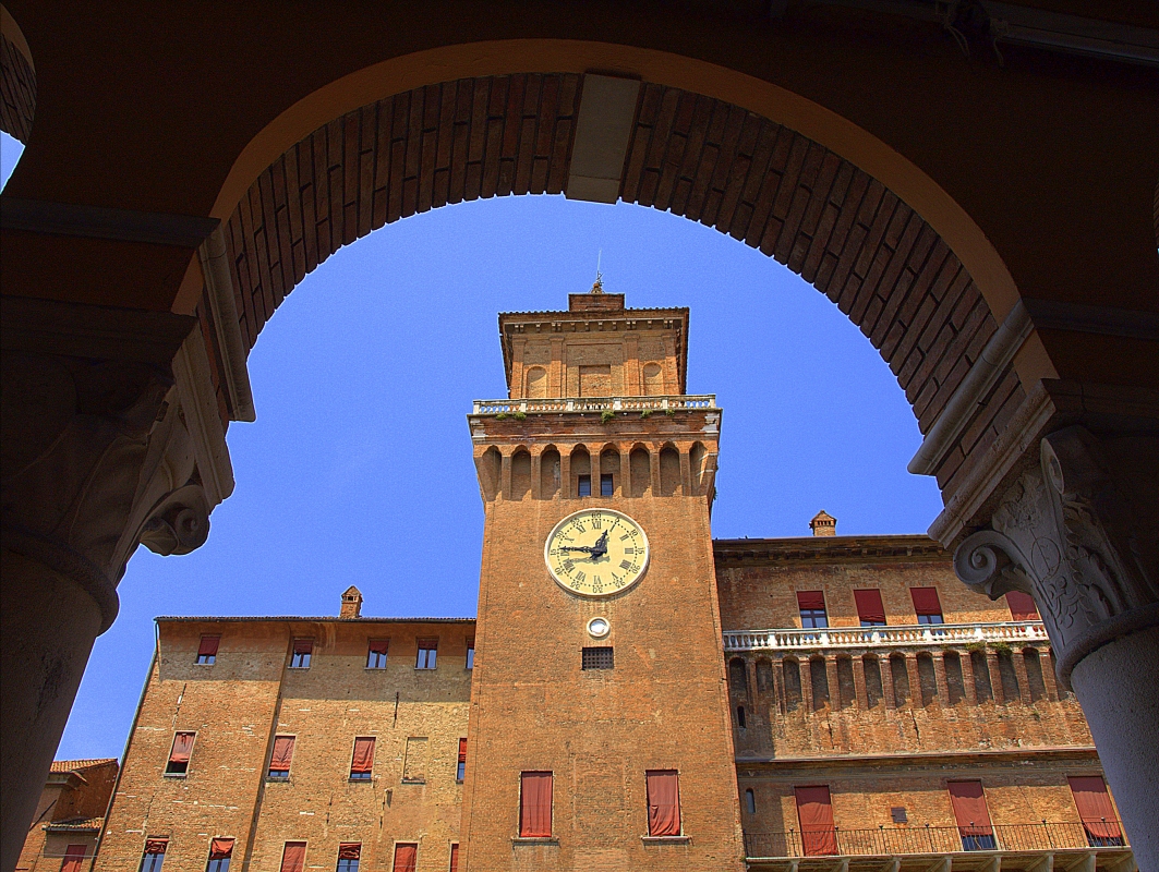 Torre della Marchesana del Castello Estense - Fedetails