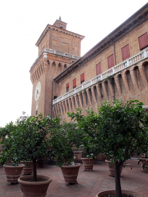 Castello estense di ferrara, int., terrazza 04 - Sailko