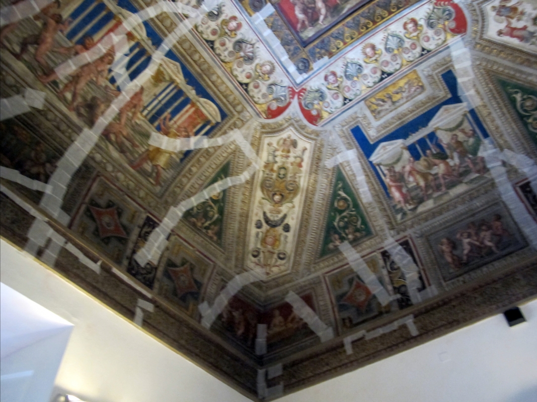 Castello estense di ferrara, int., saletta dei giochi, affreschi di bastianino e ludovico settevecchi (post 1570) 09 - Sailko