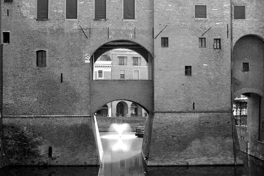 Scorcio del Castello Estense (Ferrara) - Anna Scansani