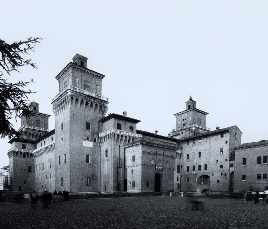 Castello estense by Michele Bui - Buimichele
