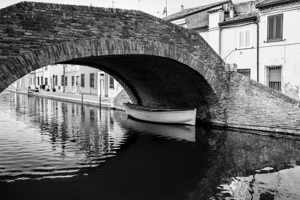 Ponte San Pietro -- - Vanni Lazzari