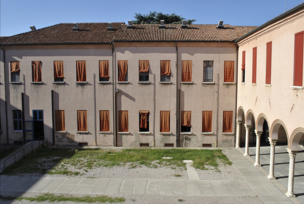 Palazzo Pendaglia Courtyard 1 - Nicola Quirico