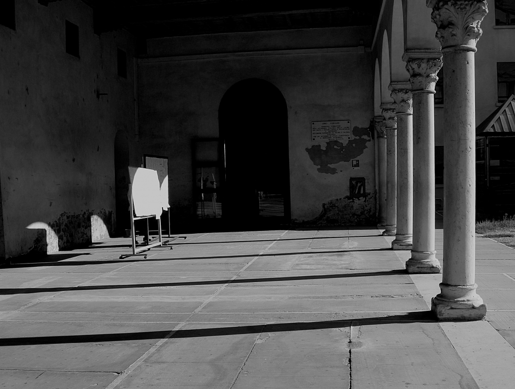 Loggia B&amp;amp;N Palazzo Pendaglia Ferrara - Nicola Quirico