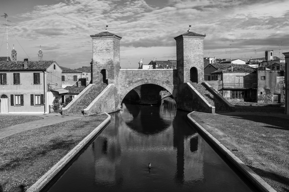 Ponte dei Trepponti a Comacchio - Patrizia Zontini
