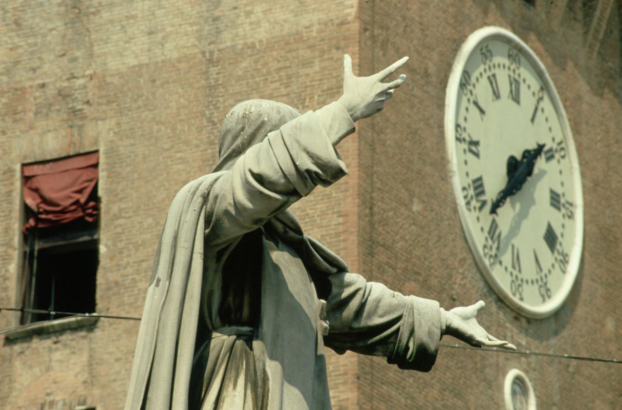 statua di Girolamo Savonarola - samaritani
