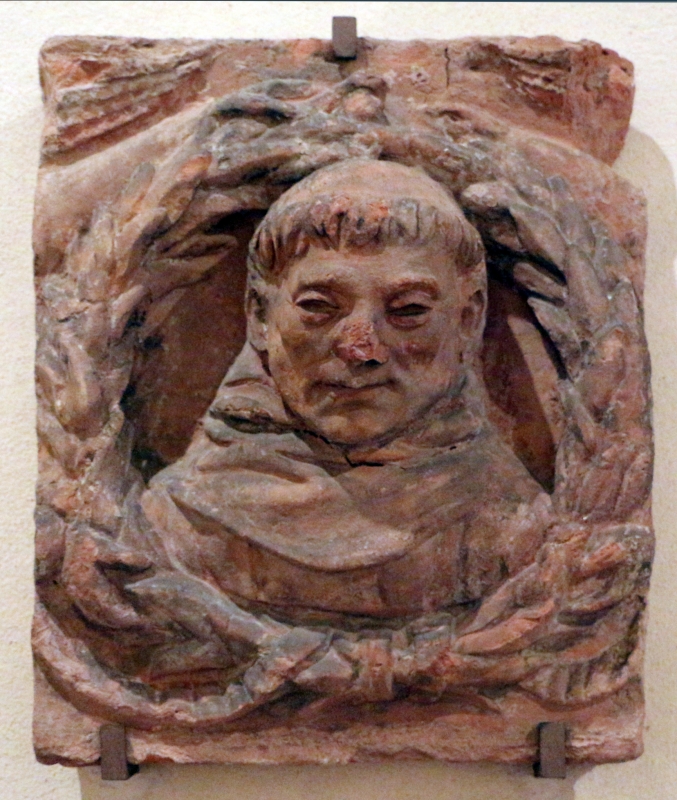 Bassorilievo con testa di frate, xv secolo, forse da s. francesco a ferrara - Sailko
