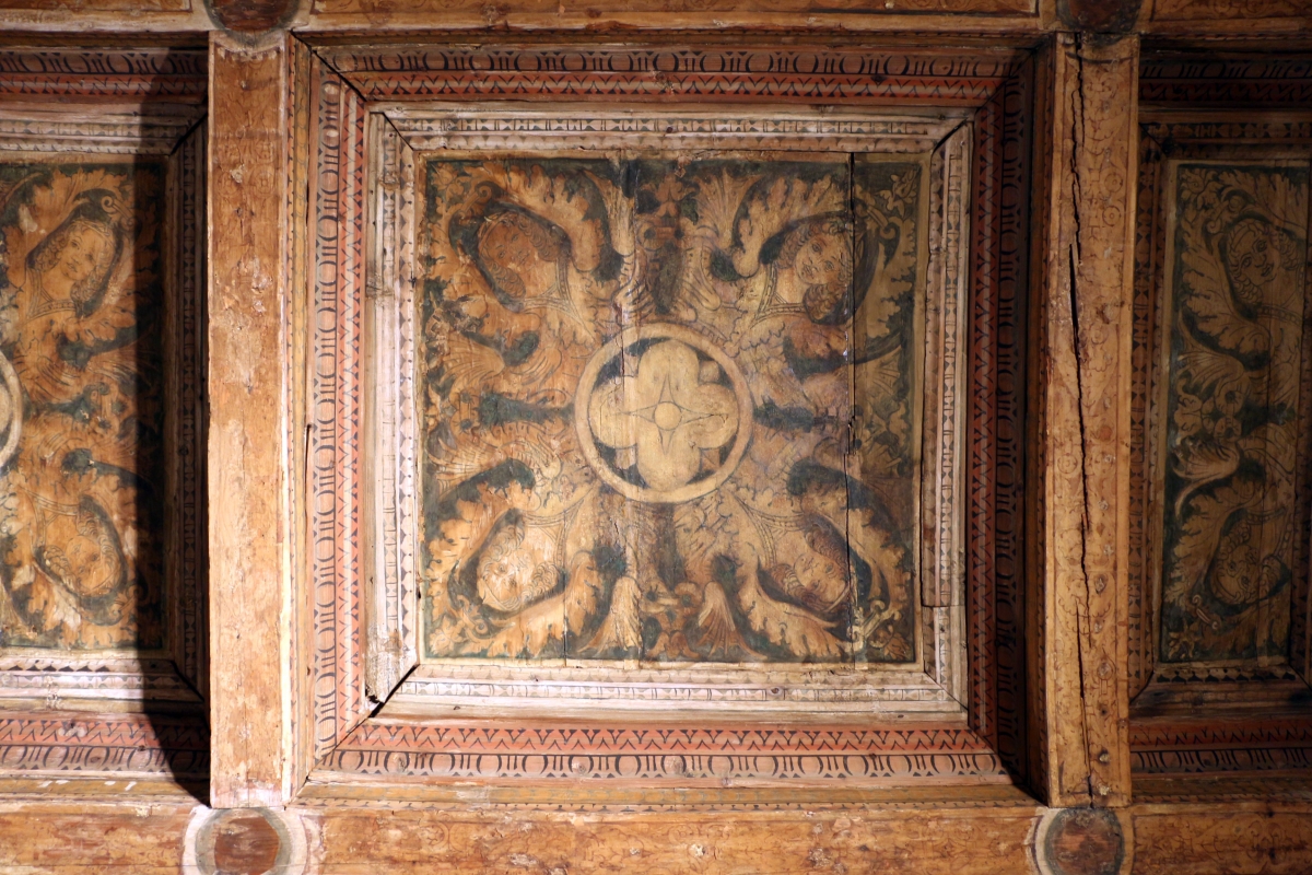 Casa romei, studiolo, soffitto con casettoni lignei decorati da xilografie su carta incollate, attr. a francesco del cossa 02 - Sailko