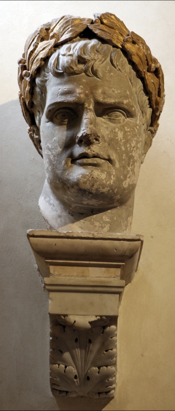 Giacomo de maria, frammenti della statua colossale di napoleone I, da piazza ariostea, 1810, 01 - Sailko