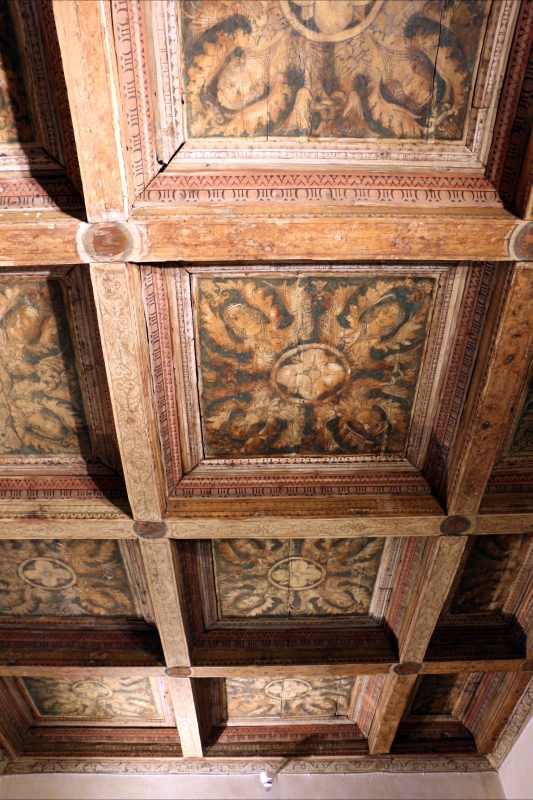Casa romei, studiolo, soffitto con casettoni lignei decorati da xilografie su carta incollate, attr. a francesco del cossa 01 - Sailko