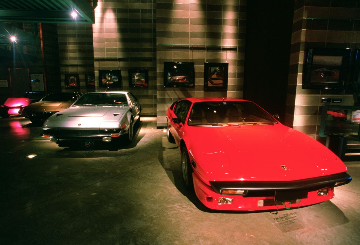 Dosso, Museo Lamborghini. Interno - Meneghetti