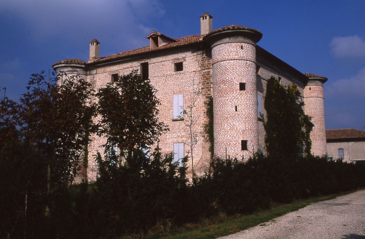 Palazzo Quattro Torri - Meneghetti