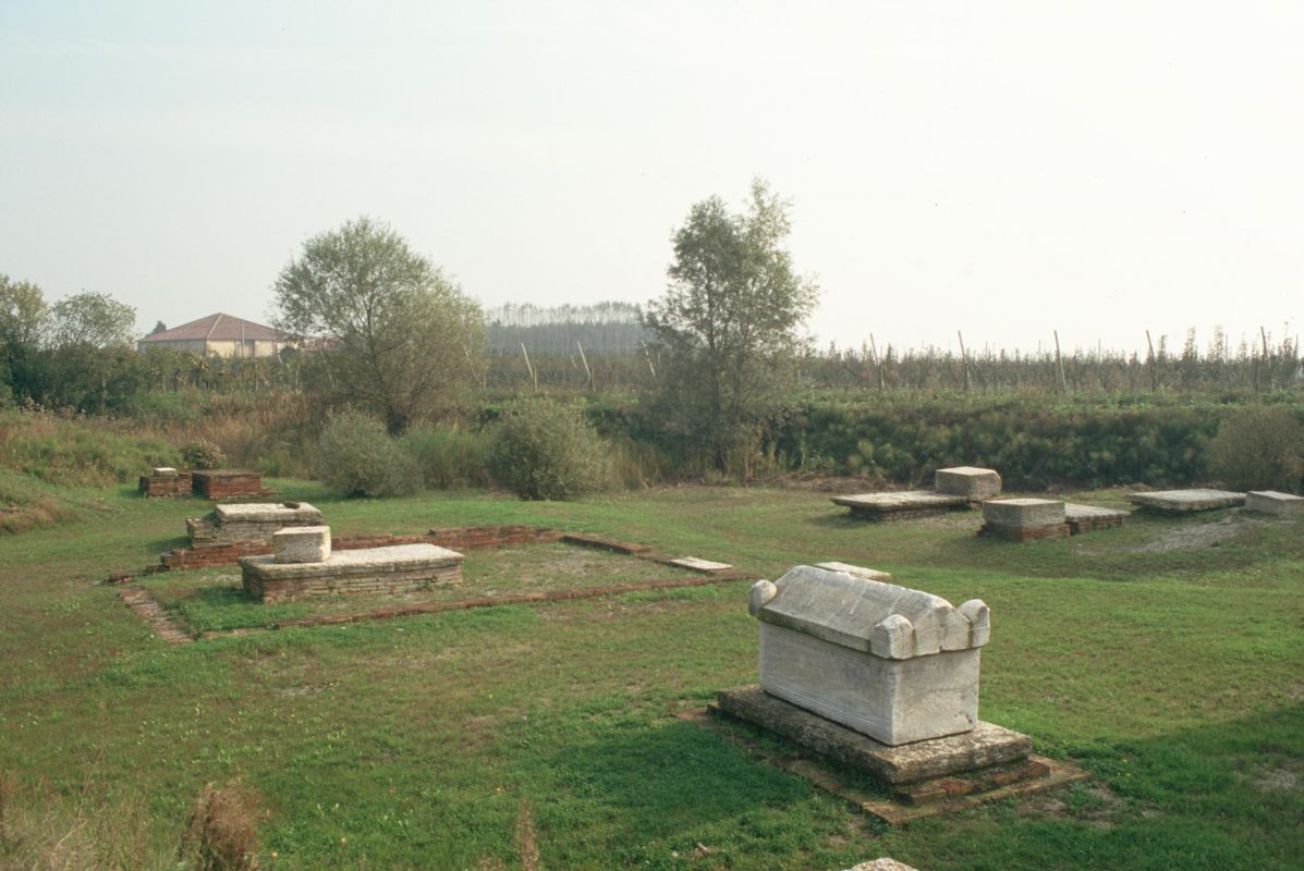 Voghenza, necropoli romana - Samaritani