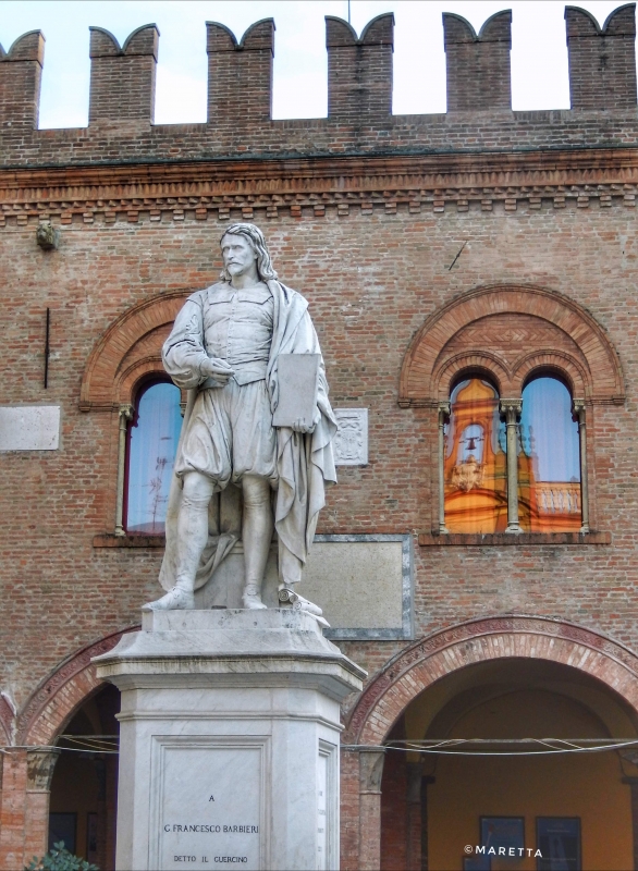 Cento... La statua del Guercino - Maraangelini