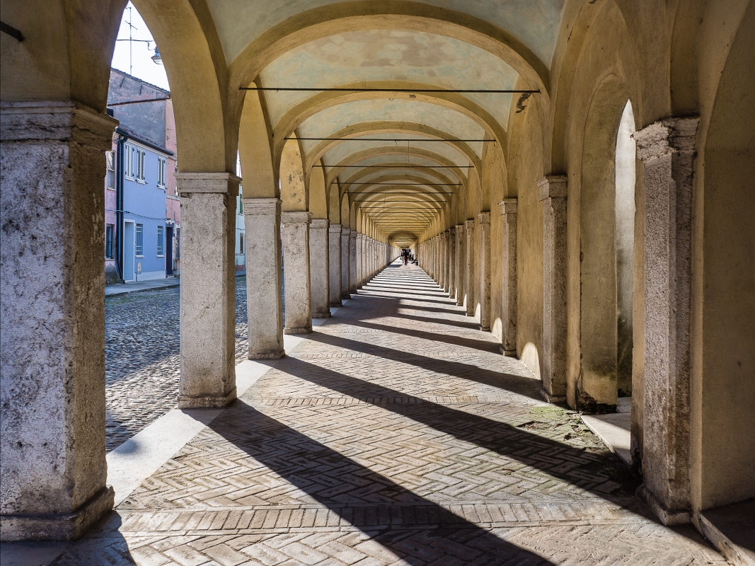 Portico dei Cappuccini - Comacchio - Vanni Lazzari