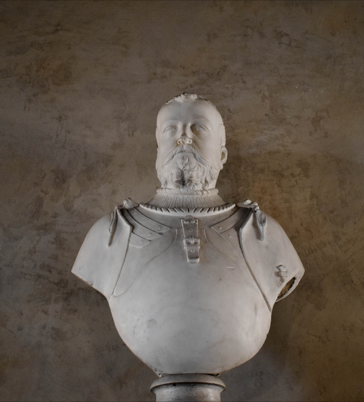Busto Virile, Palazzina di Marfisa d'Este - Nicola Quirico