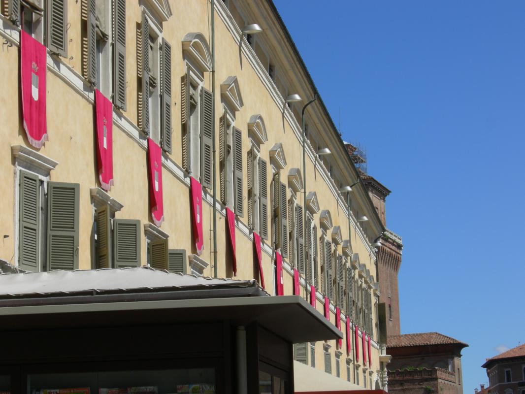 Palazzo Municipale facciata corso Martiri della Libertà - Ferrara - Nicola Quirico