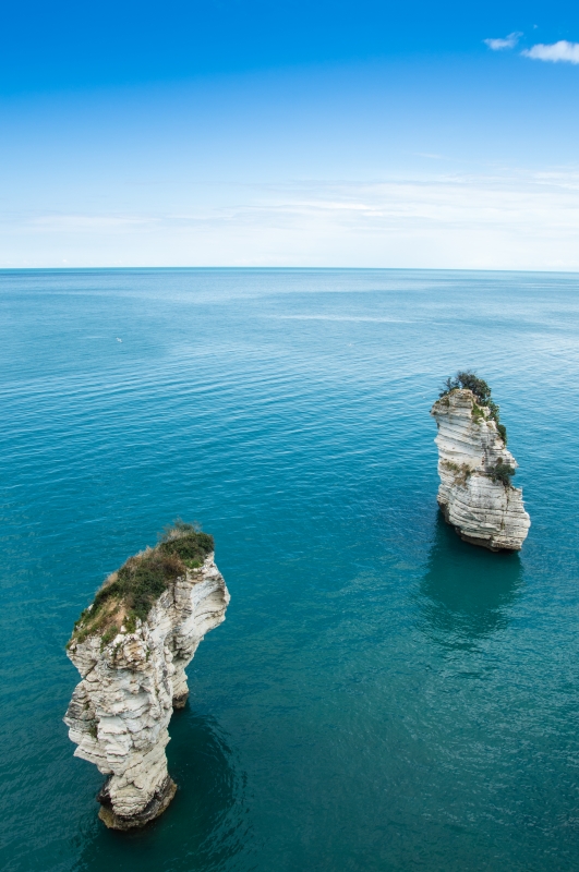 Baia dei Mergoli sea stacks - ENIT SpA