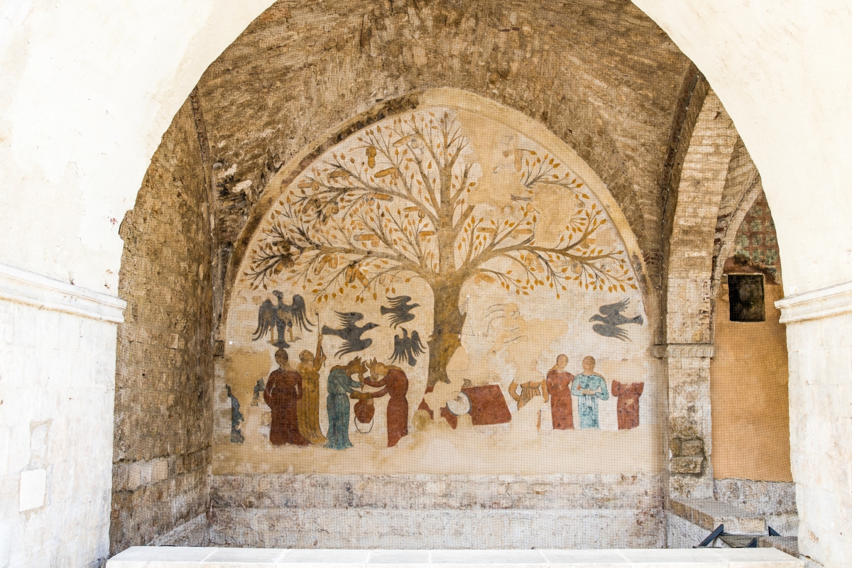 Tree of fertility, fresco under an arch of the "Fonte pubblica" (public fountain) in Massa Marittima - ENIT SpA