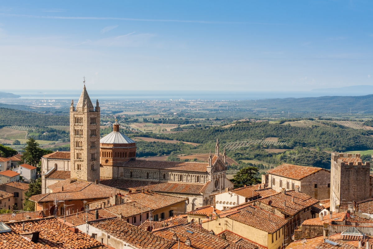 Vista di Massa Marittima con la Cattedrale di San Cerbone - Simone Antonazzo / ENIT SpA