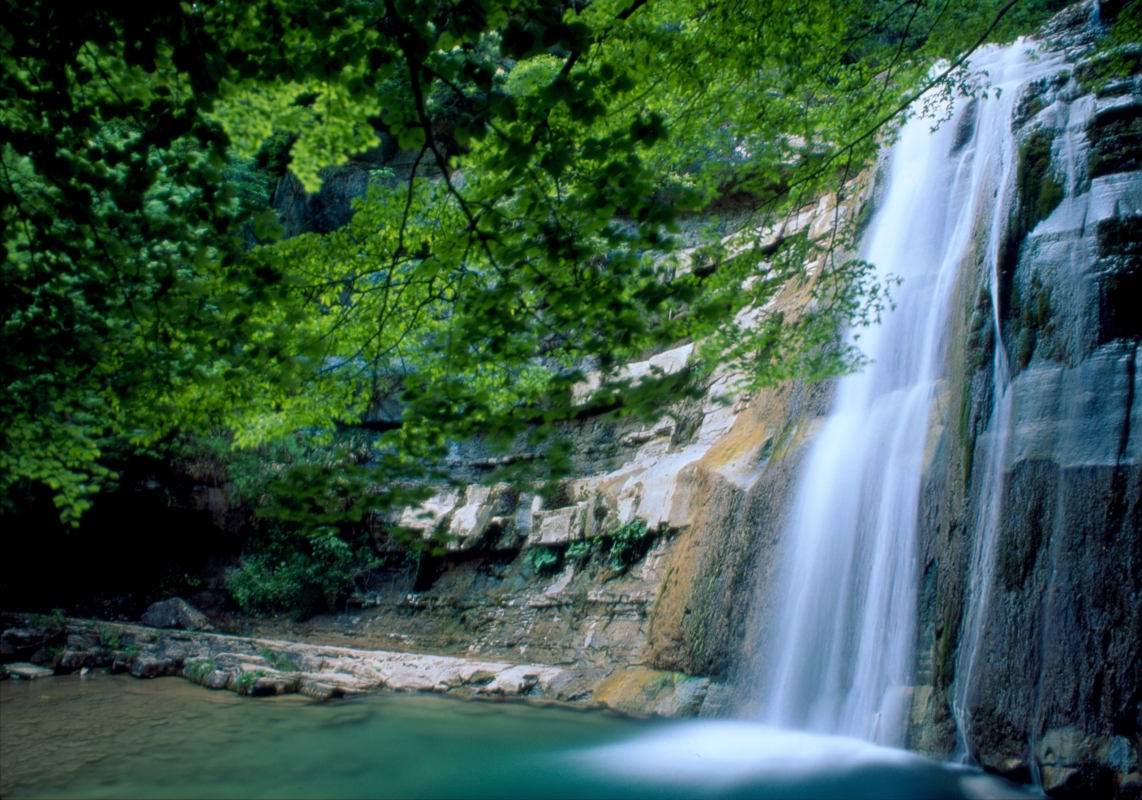Acquacheta waterfall on the Romagnol Apennines - Archivio foto Provincia Forlì Cesena