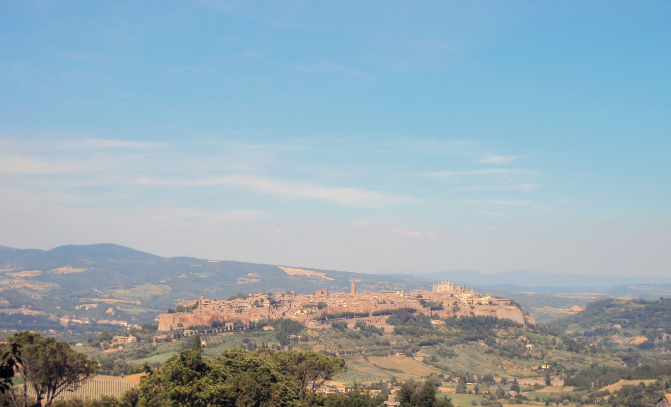 Orvieto - panoramic view - © Umbria Tourism - www.umbriatourism.it