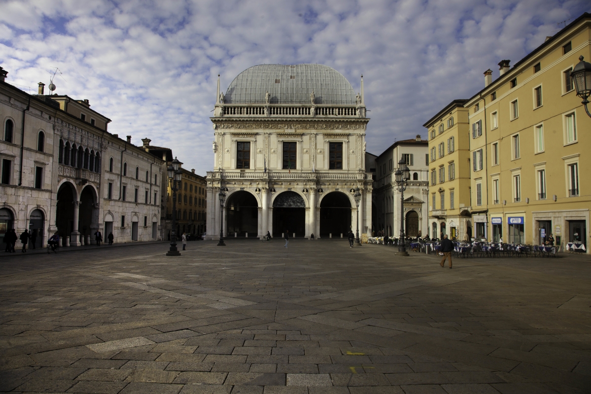 Piazza della Loggia - inLombardia
