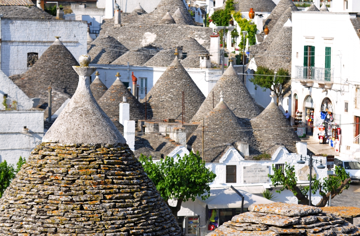 Trulli di Alberobello - Carlo Elmiro Bevilacqua