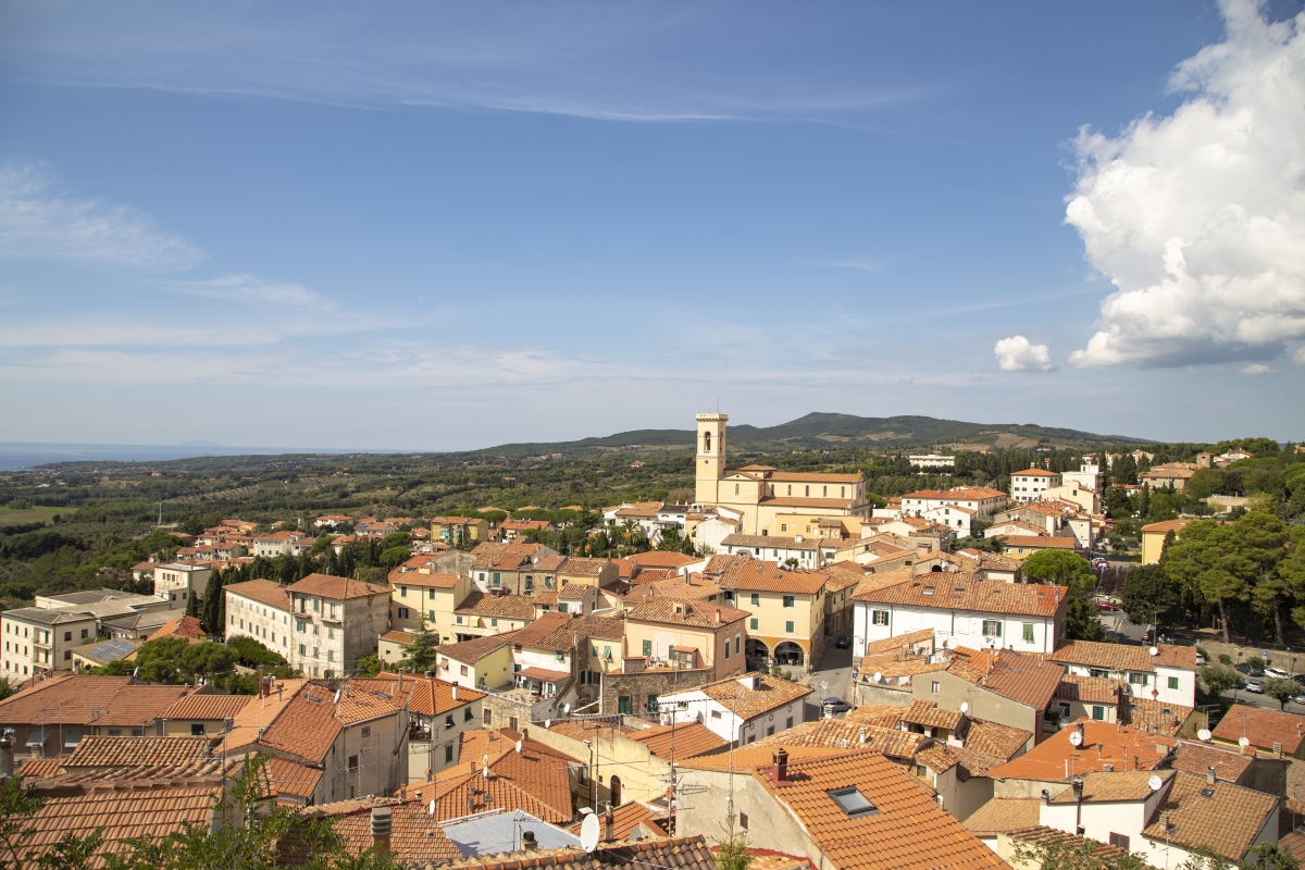 Vista aerea di Rosignano Marittimo - Simone Antonazzo / ENIT SpA