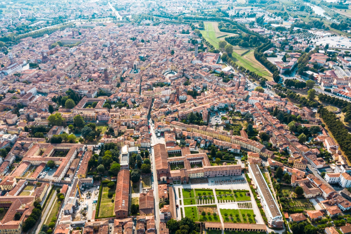 Aerial view of Lucca - at the bottom of the picture the Giardino degli Osservanti - ENIT SpA