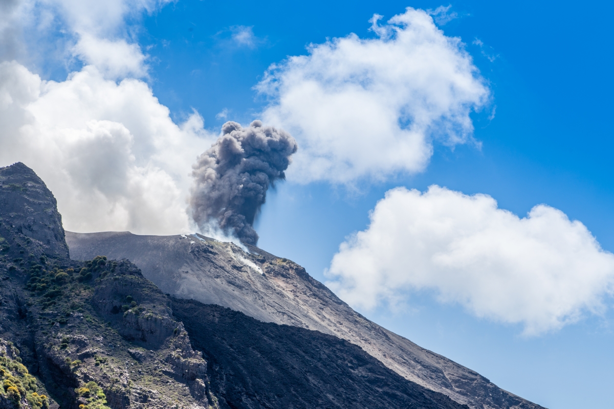Crater, Stromboli - Simone Antonazzo / ENIT SpA