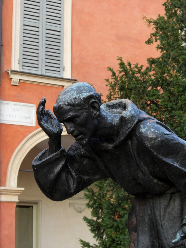 Fontana di San Francesco a Modena primo piano - Matteolel