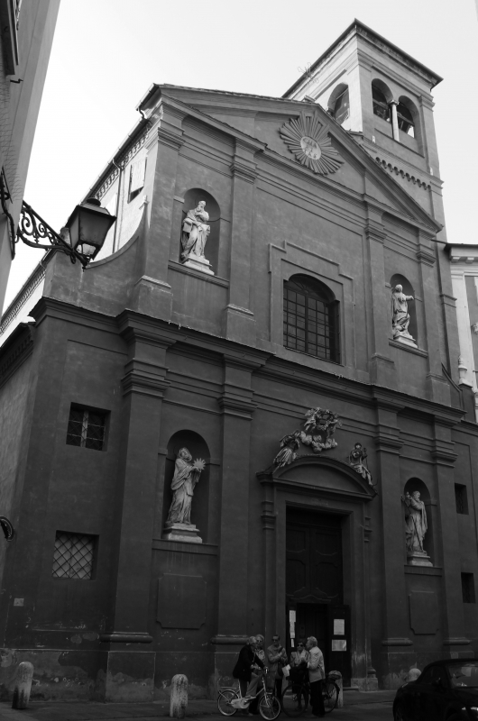 Chiesa di San Barnaba Modena bianco e nero - BeaDominianni