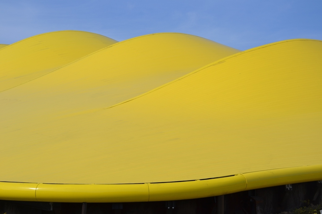 Museo Enzo Ferrari - il giallo di Modena - Maxy.champ