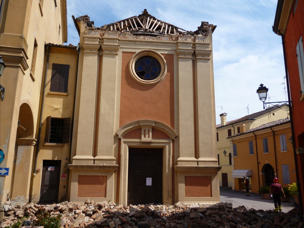 Facciata terremoto 20-05-2012, Oratorio di Santa Croce - San Felice sul Panaro - Mimmo Ferrari