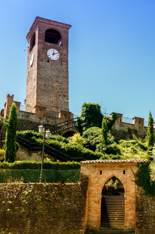 Panoramica sulle mura del borgo storico di Castelvetro di Modena - Loris.tagliazucchi