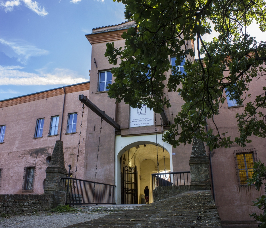 Castello di Spezzano (3)-1 - Ovikovi