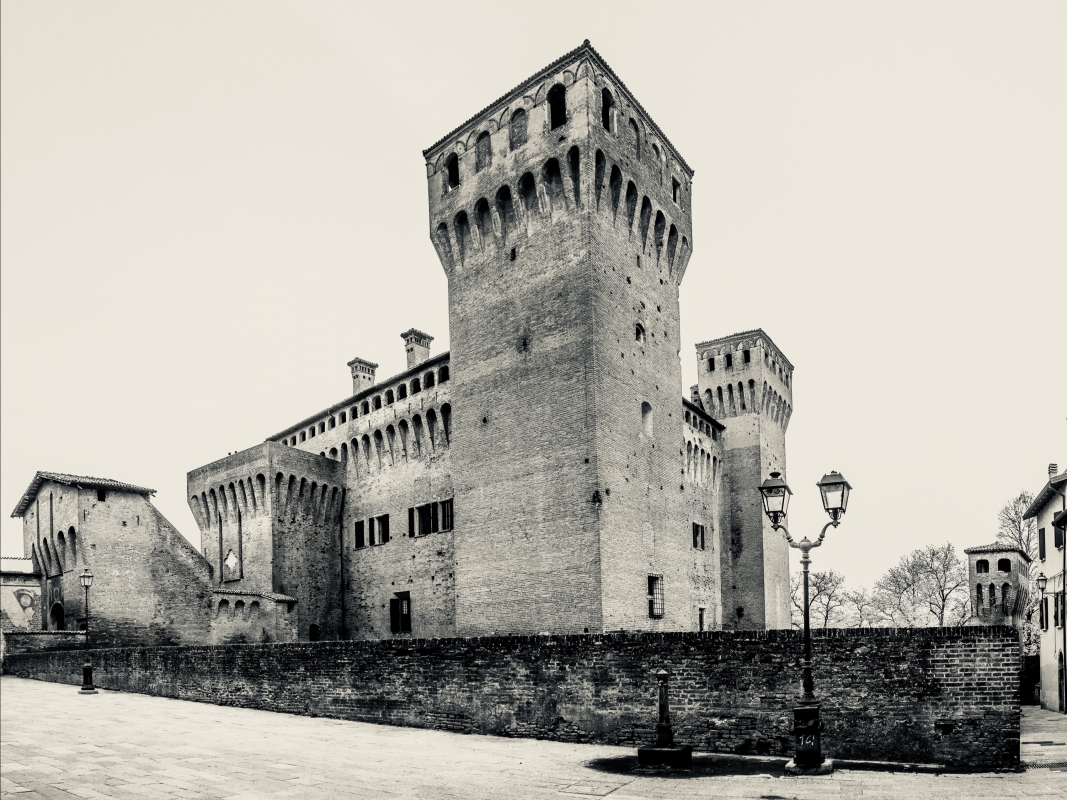 Rocca di Vignola - - Vanni Lazzari
