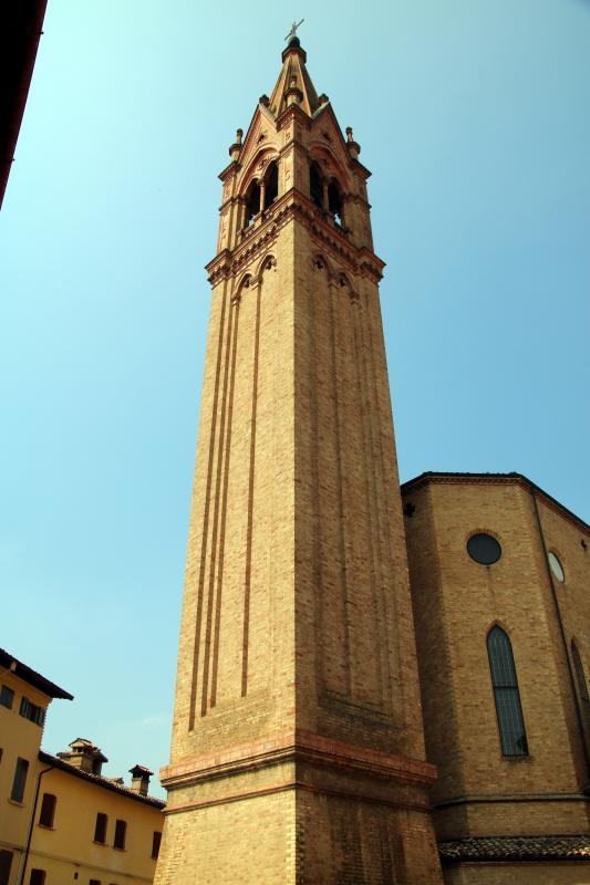 Campanile della chiesa dei Santi Senesio e Teopompo (Castelvetro di Modena) 02 - Mongolo1984