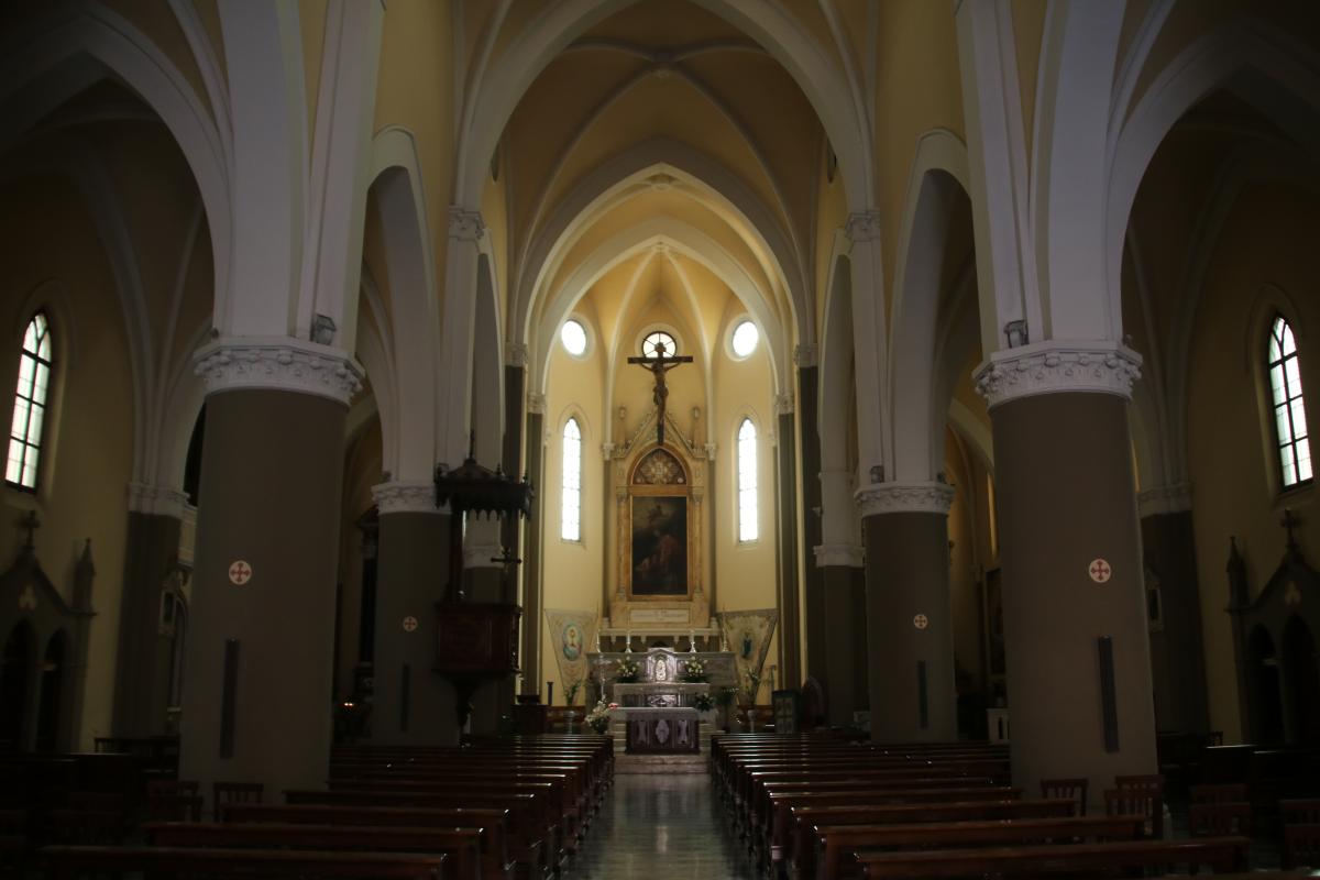 Chiesa dei Santi Senesio e Teopompo (Castelvetro di Modena), interno 02 - Mongolo1984