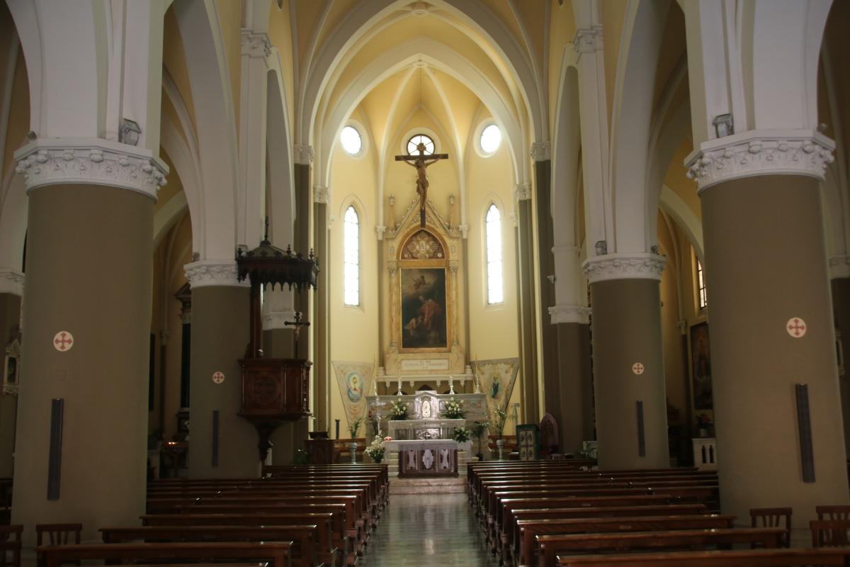 Chiesa dei Santi Senesio e Teopompo (Castelvetro di Modena), interno 04 - Mongolo1984