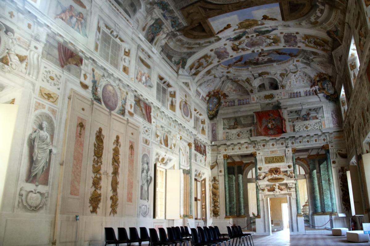 Palazzo Ducale (Sassuolo), Salone delle Guardie 07 - Mongolo1984