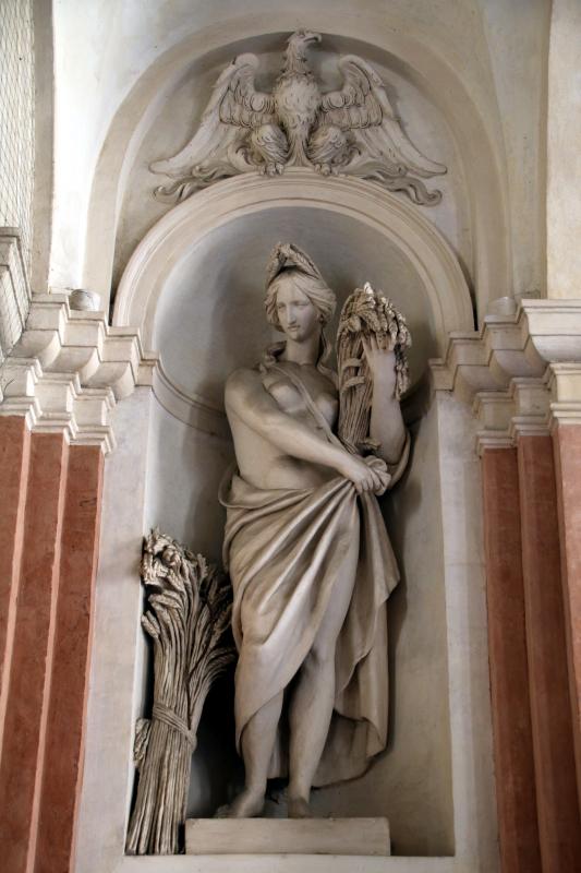 Palazzo Ducale (Sassuolo), statua del cortile 04 - Mongolo1984