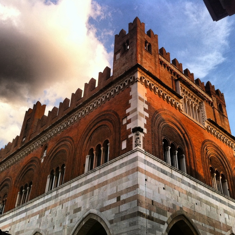 Palazzo Gotico - Piacenza - Pattydust
