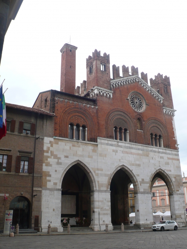 Palazzo Gotico -- Piacenza - RatMan1234