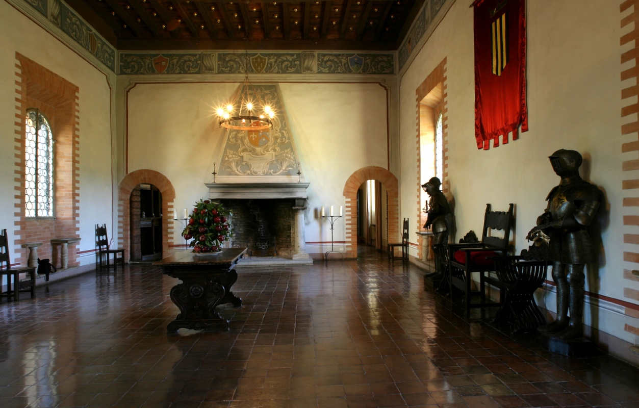 Castle of Gropparello - the Hall of Arms - Rita Trecci Gibelli