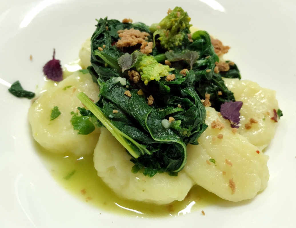 Potato gnocchi with turnip tops and mullet bottarga - Maria Rita Trecci