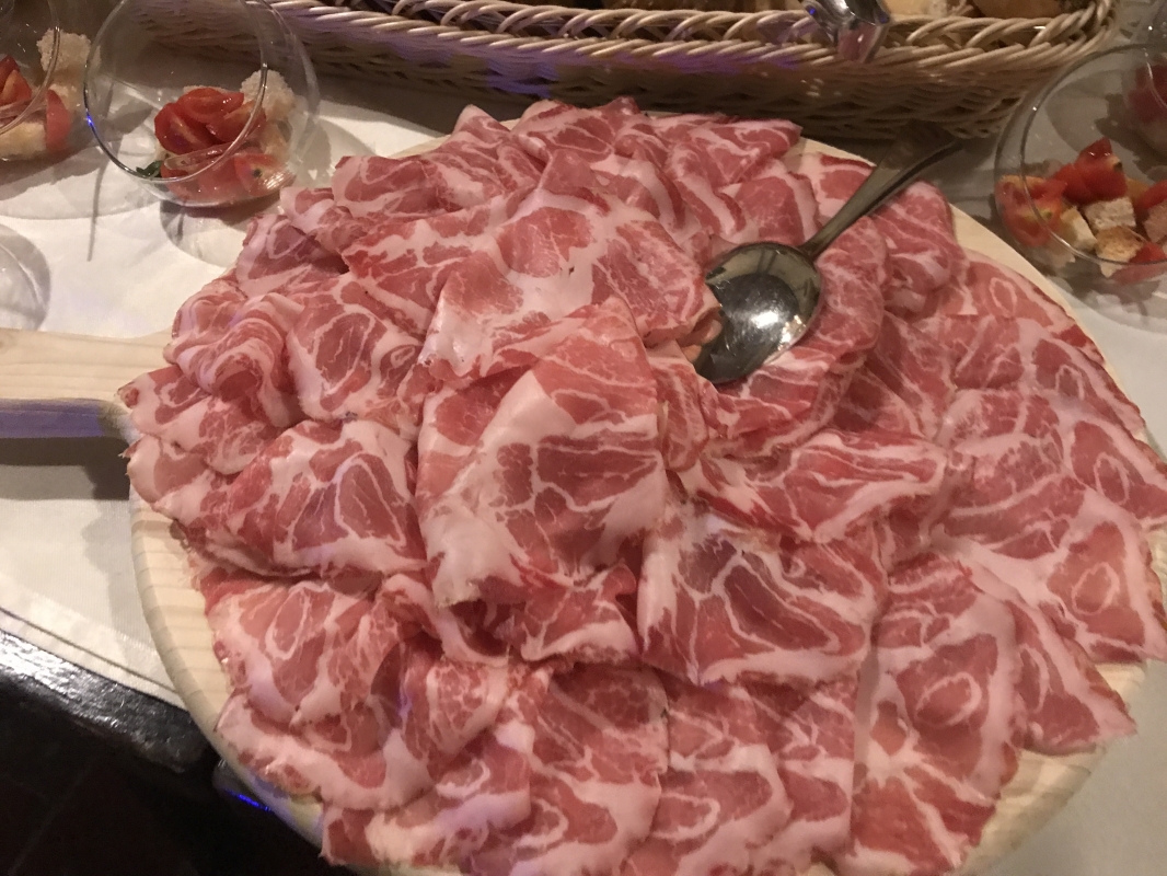 the seasoned pork cup - typical product from Piacenza - Maria Rita Trecci