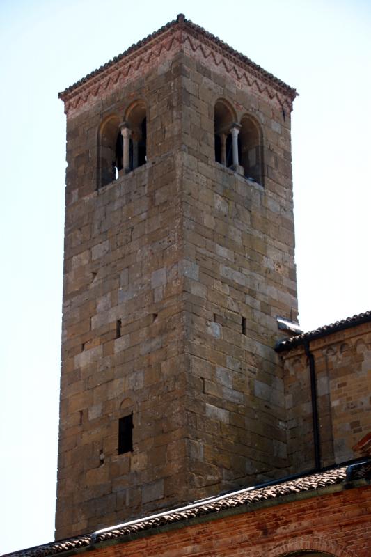 Collegiata di Santa Maria Assunta (Castell'Arquato), campanile 01 - Mongolo1984