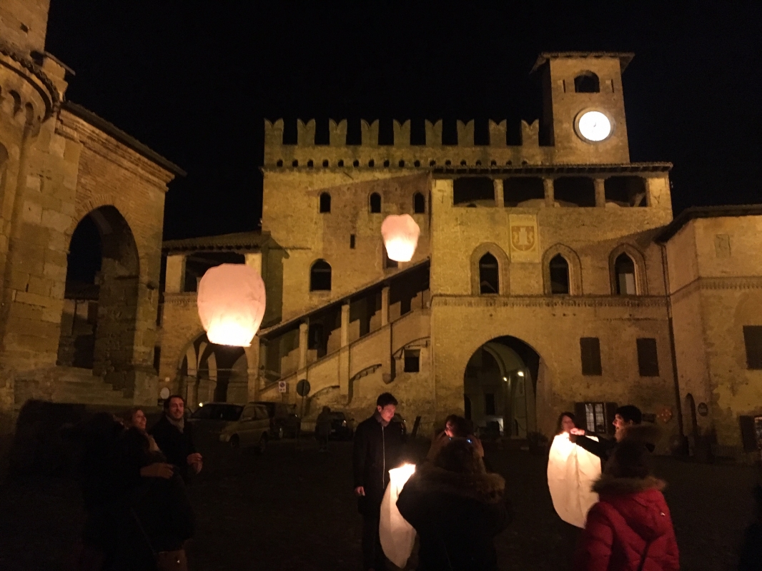Podestà lanterne - Ufficio Turistico di Castell'Arquato